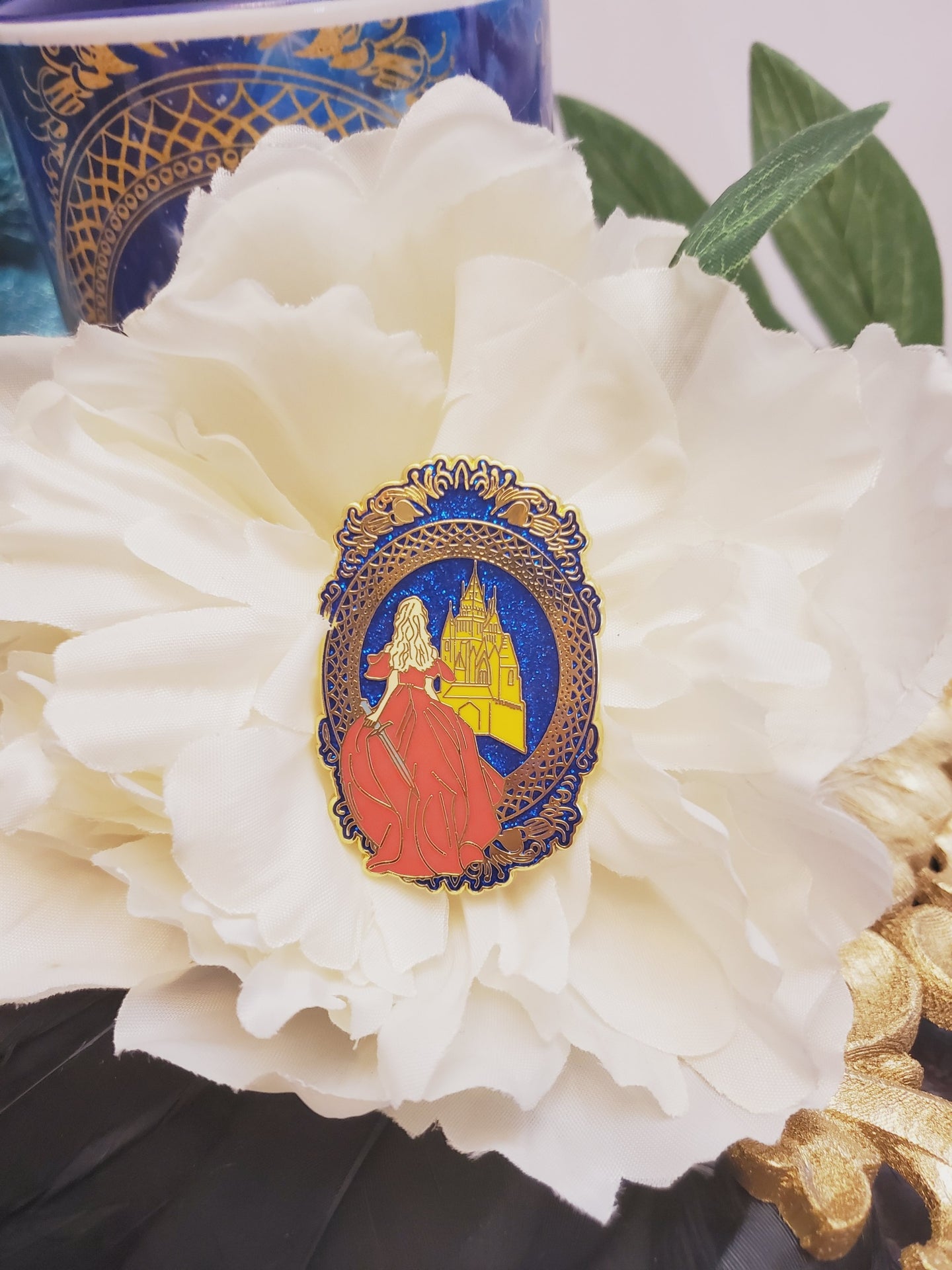 Throne of Glass inspired Pin