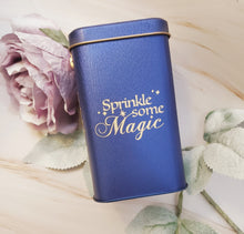 Load image into Gallery viewer, Winter Magic Tea and Biscuit Tin
